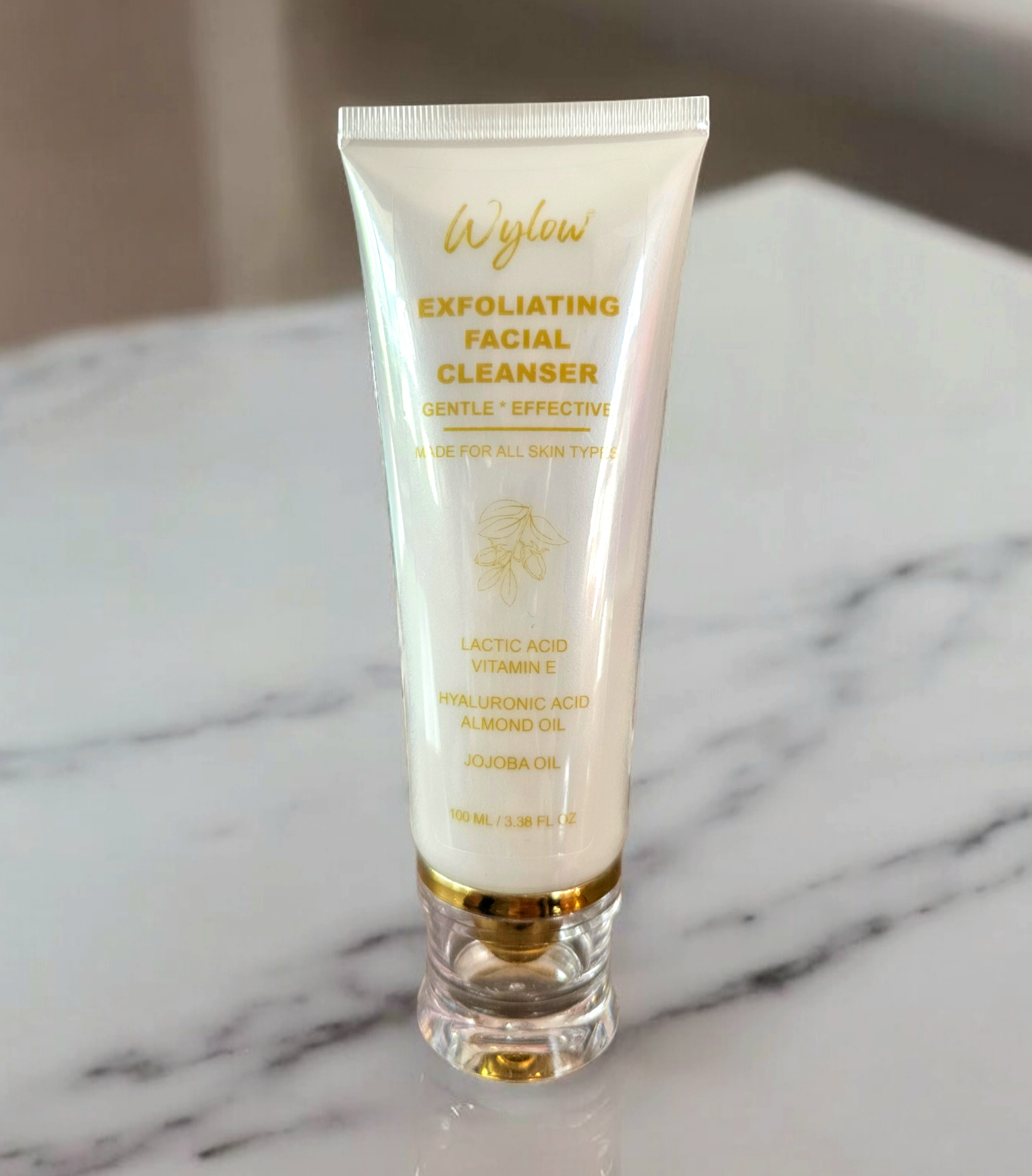 EXFOLIATING FACIAL CLEANSER *Lactic Acid, Hyaluronic Acid, Castor Oil* Made for All Skin Types