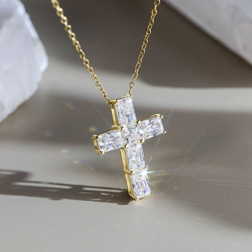 FULL OF GLORY Diamond Necklace in Sterling Silver